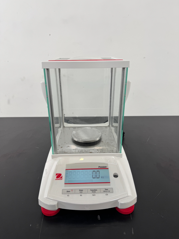 Image of Ohaus Pioneer Analytical Balance
